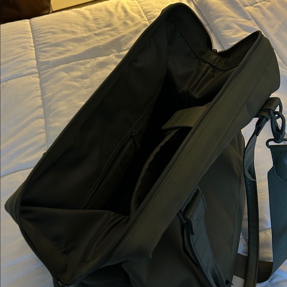 BEIS Mini Weekender - Picture 3 of 4